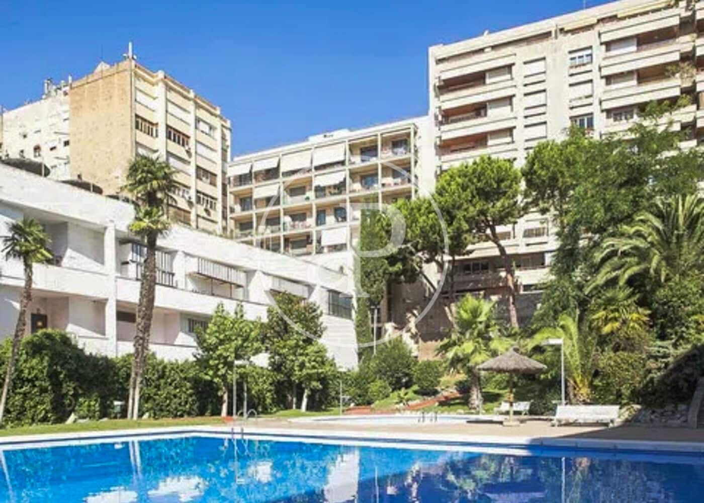 4 slaapkamer Appartement te huur in Barcelona stad met zwembad - € 2.532 (Ref: 9164008)