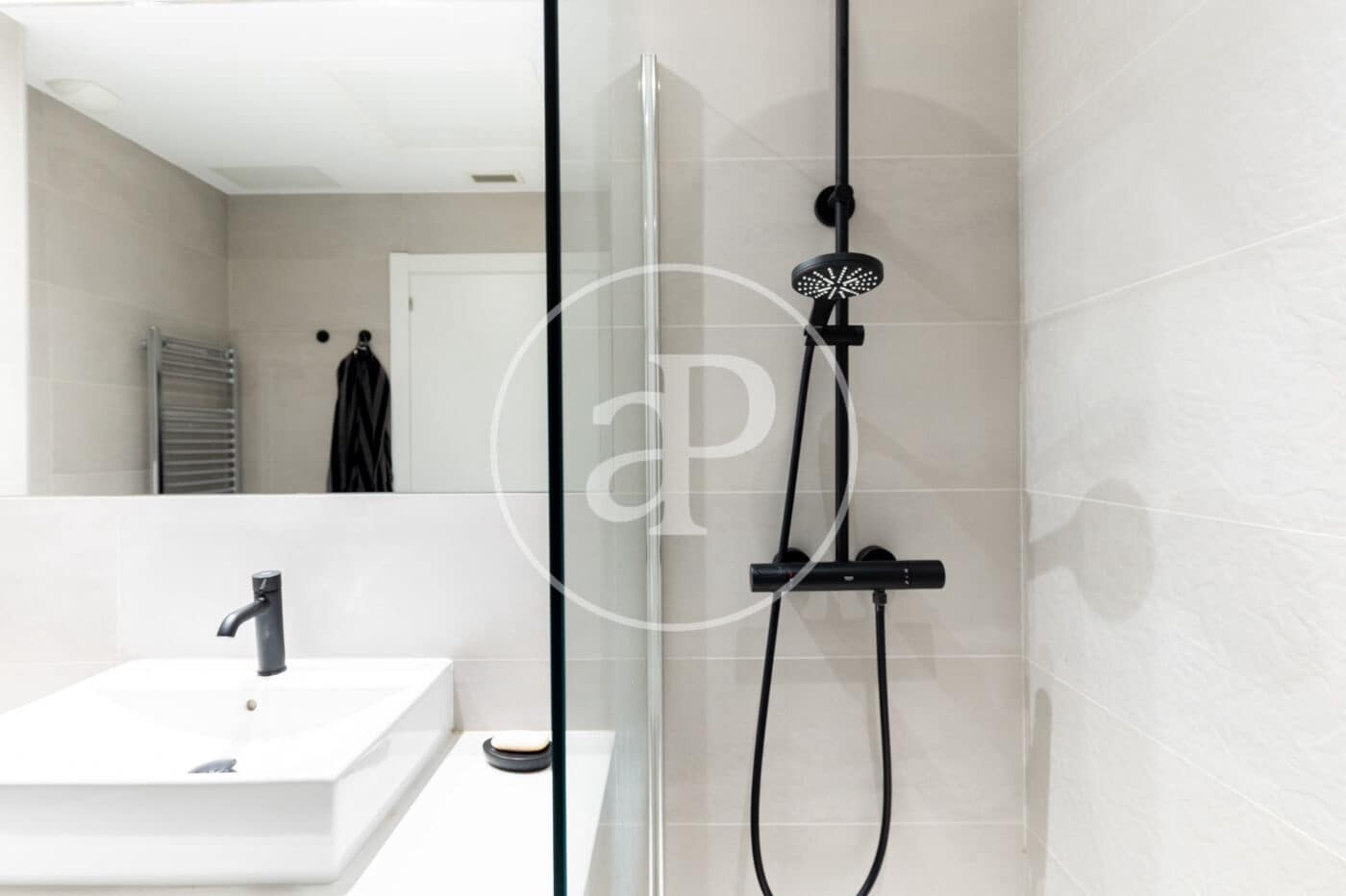 4 soveværelse Lejlighed til salg i Sant Cugat del Valles med swimmingpool - € 895.000 (Ref: 9164009)