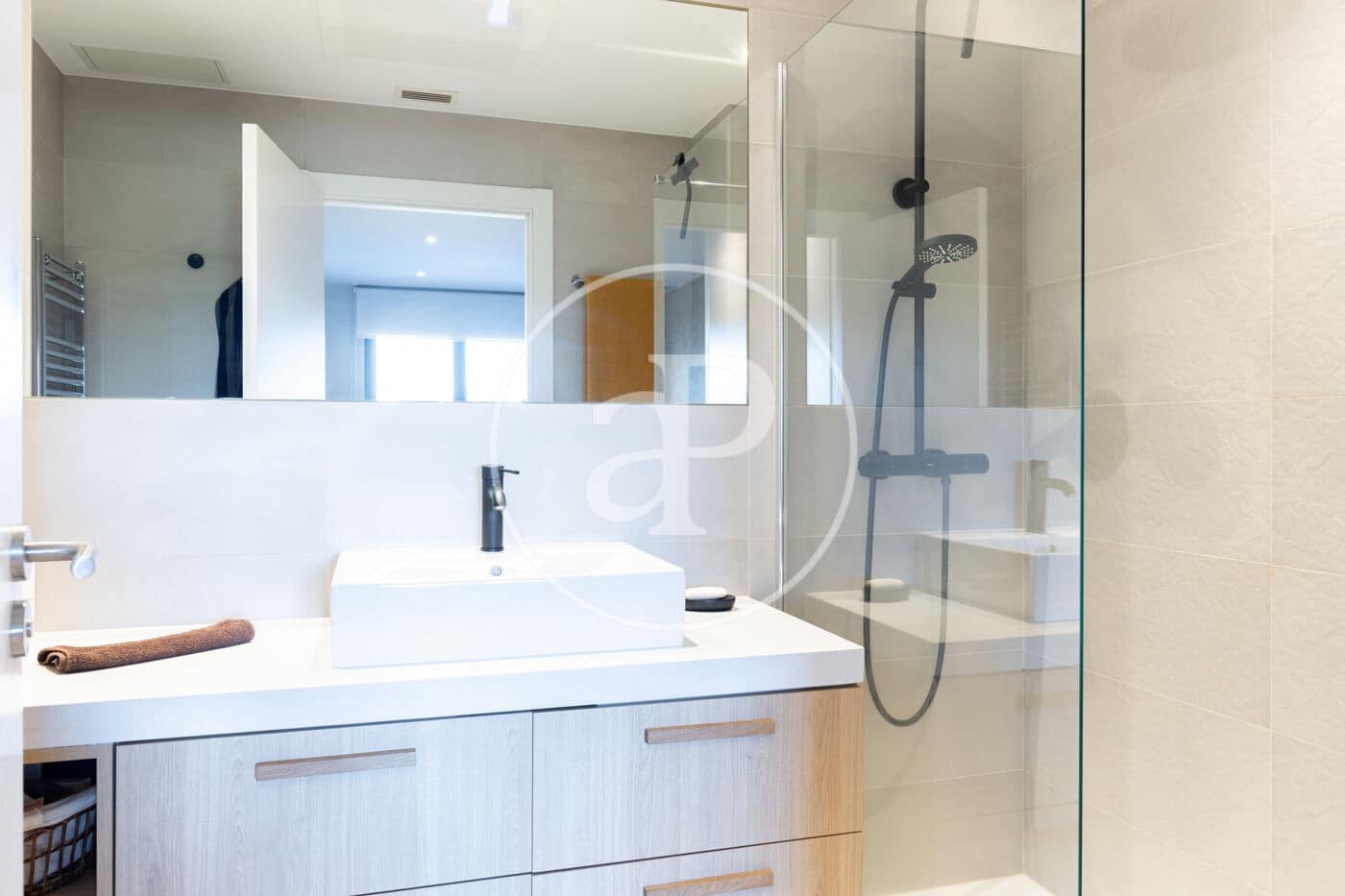 4 soveværelse Lejlighed til salg i Sant Cugat del Valles med swimmingpool - € 895.000 (Ref: 9164009)