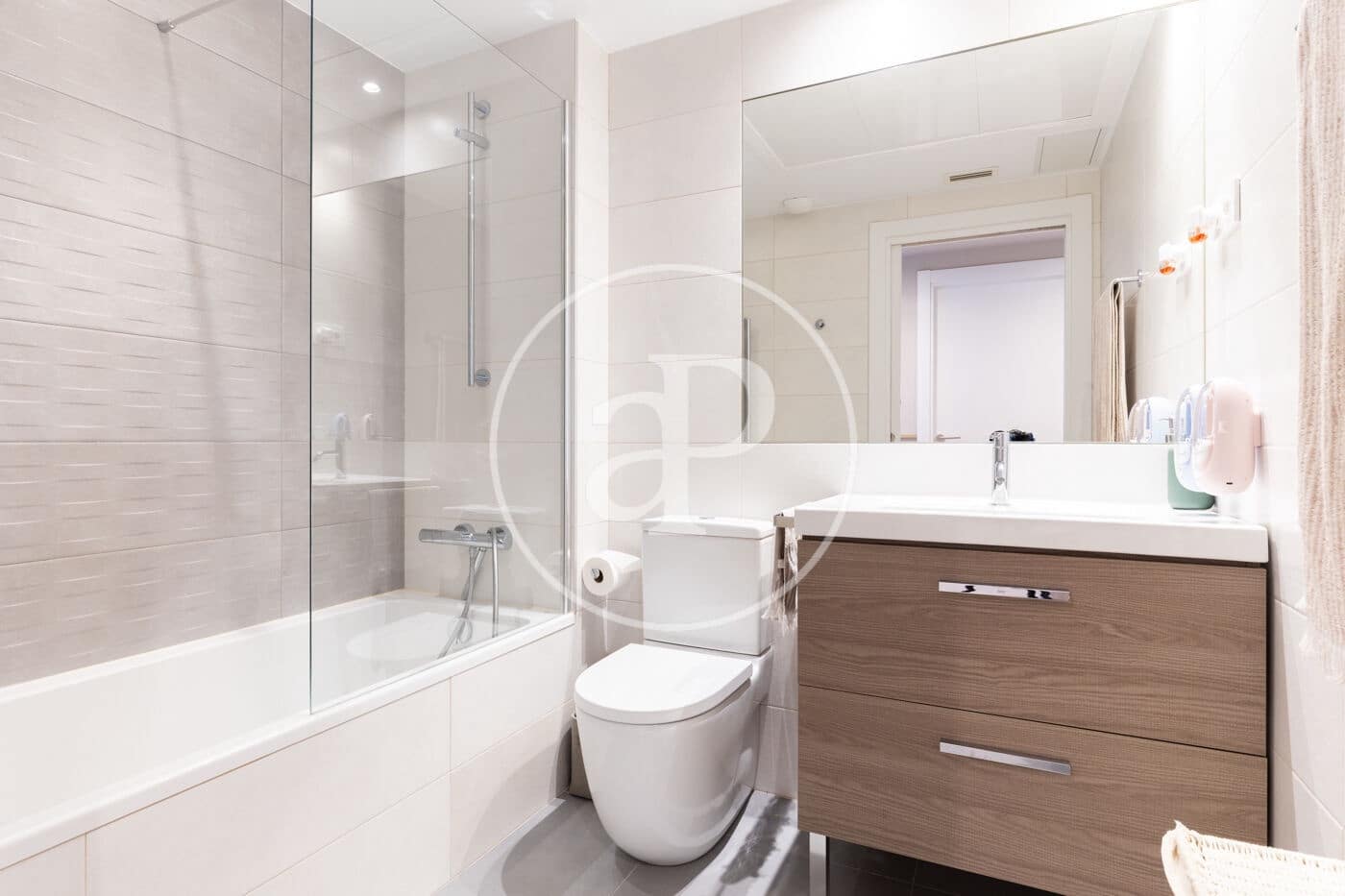 4 soveværelse Lejlighed til salg i Sant Cugat del Valles med swimmingpool - € 895.000 (Ref: 9164009)