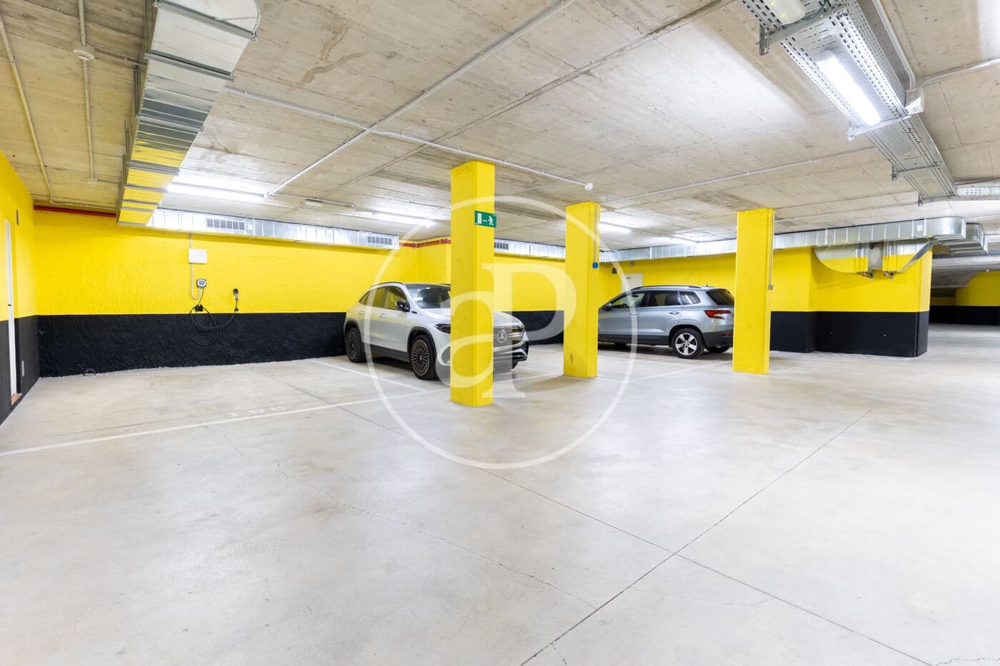 4 soveværelse Lejlighed til salg i Sant Cugat del Valles med swimmingpool - € 895.000 (Ref: 9164009)