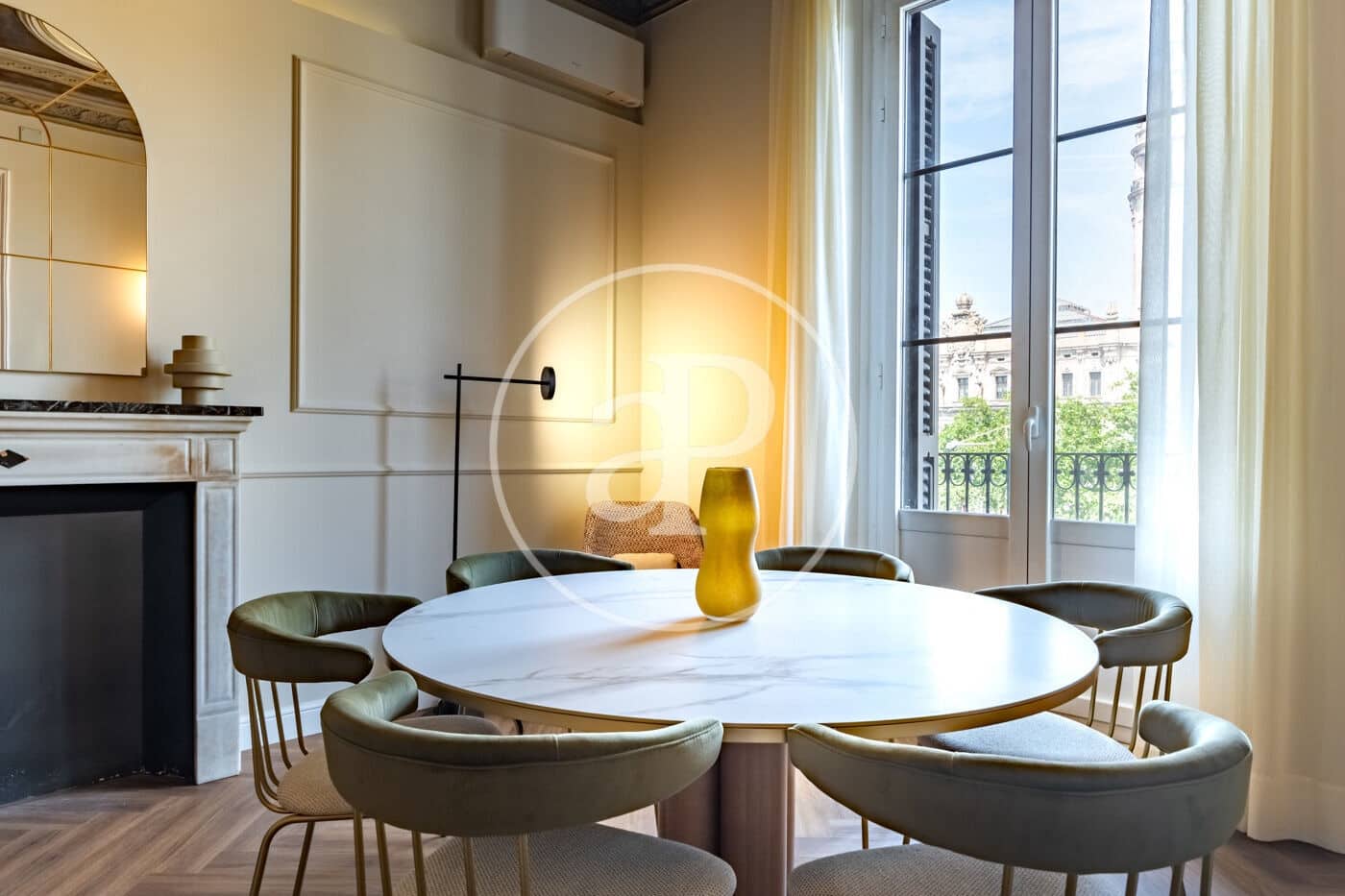 3 soveværelse Lejlighed til salg i Barcelona by med swimmingpool - € 925.000 (Ref: 9165981)