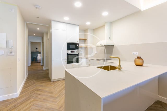 3 sypialnia Apartament na sprzedaż w La Barceloneta, Miasto Barcelona z basenem - 975 000 € (Ref: 9165981)