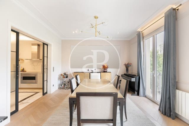 3 soveværelse Lejlighed til salg i L'Antiga Esquerra de L'Eixample, Barcelona by - € 2.100.000 (Ref: 9165985)