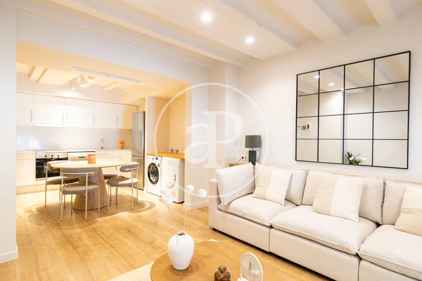 1 makuuhuone Huoneisto myytävänä paikassa Barcelona kaupunki mukana uima-altaan - 450 000 € (Ref: 9165989)