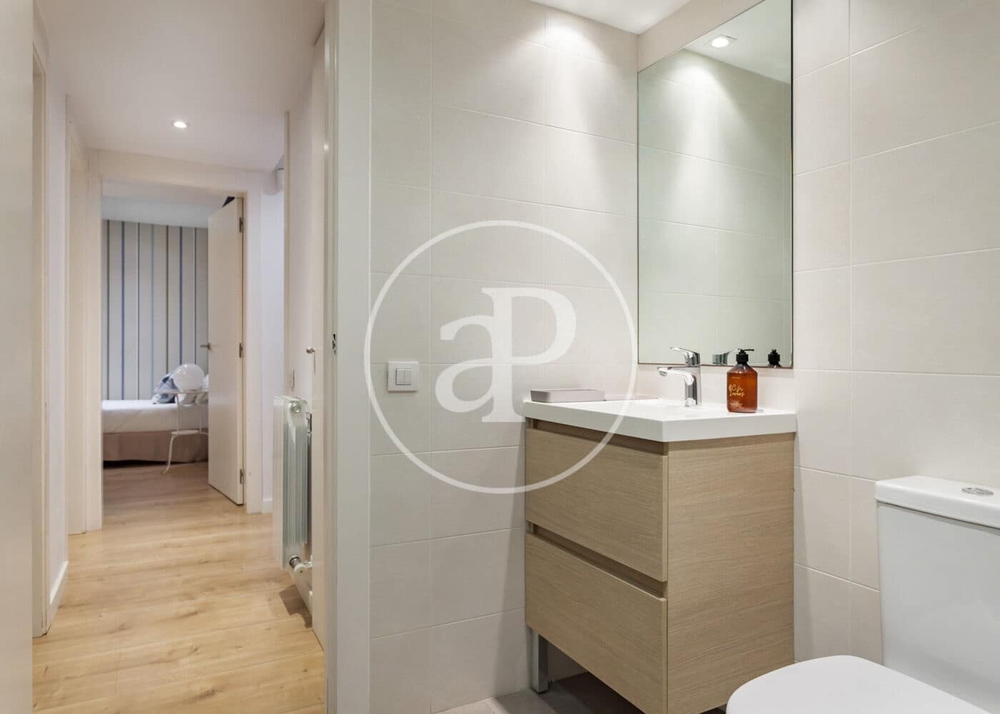 2 sypialnia Apartament na sprzedaż w Miasto Barcelona z basenem - 590 000 € (Ref: 9165990)