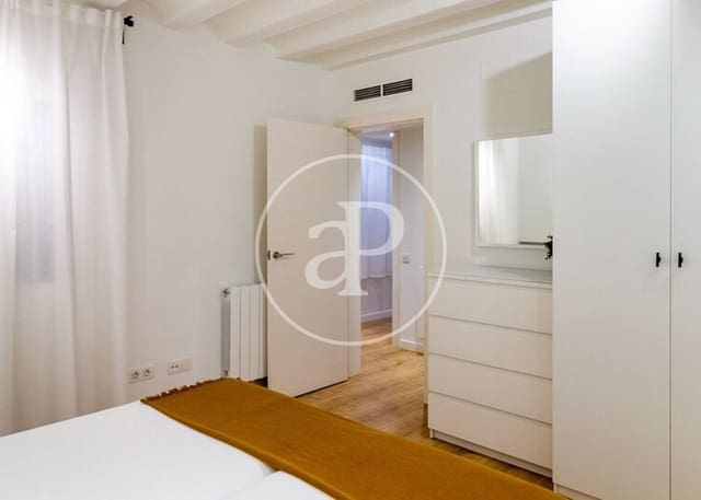2 soverom Leilighet til salgs i La Barceloneta, Barcelona by med svømmebasseng - € 590 000 (Ref: 9165990)