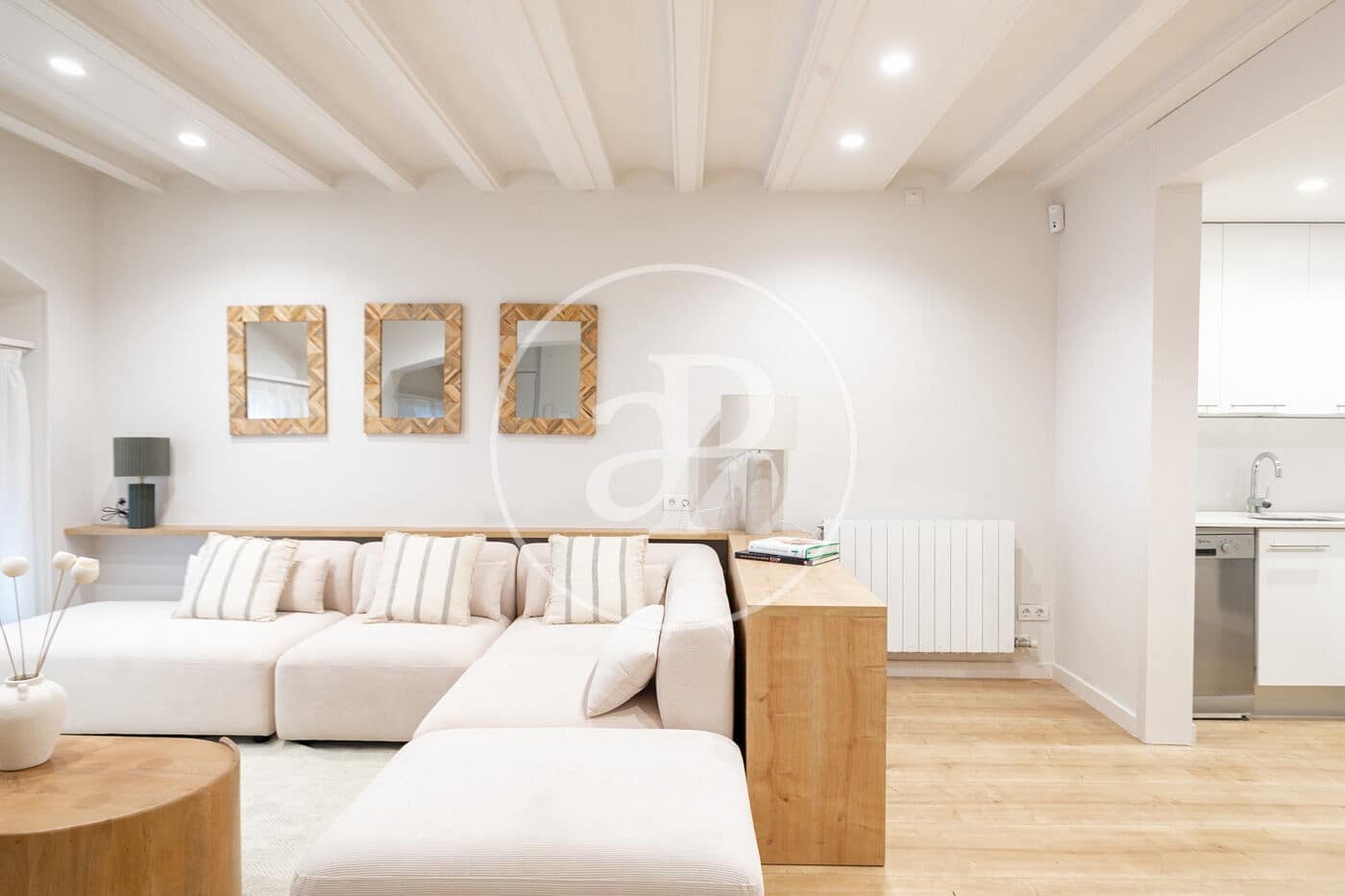 2 soveværelse Lejlighed til salg i Barcelona by med swimmingpool - € 590.000 (Ref: 9165990)