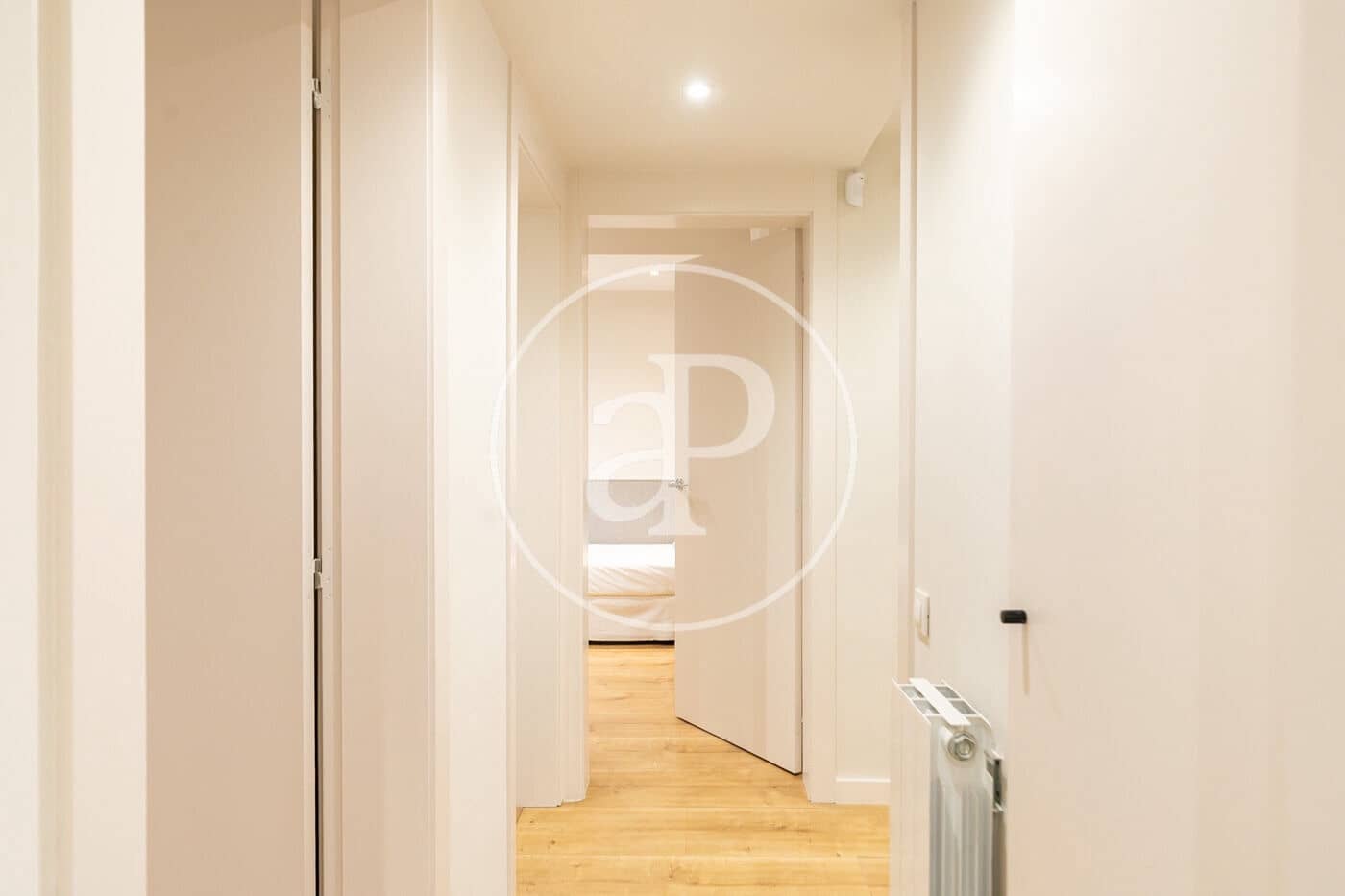 2 soveværelse Lejlighed til salg i Barcelona by med swimmingpool - € 590.000 (Ref: 9165990)