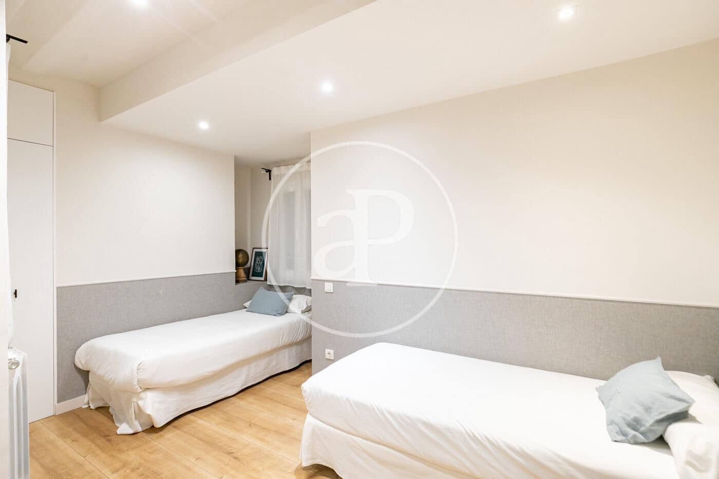 2 soveværelse Lejlighed til salg i Barcelona by med swimmingpool - € 590.000 (Ref: 9165990)