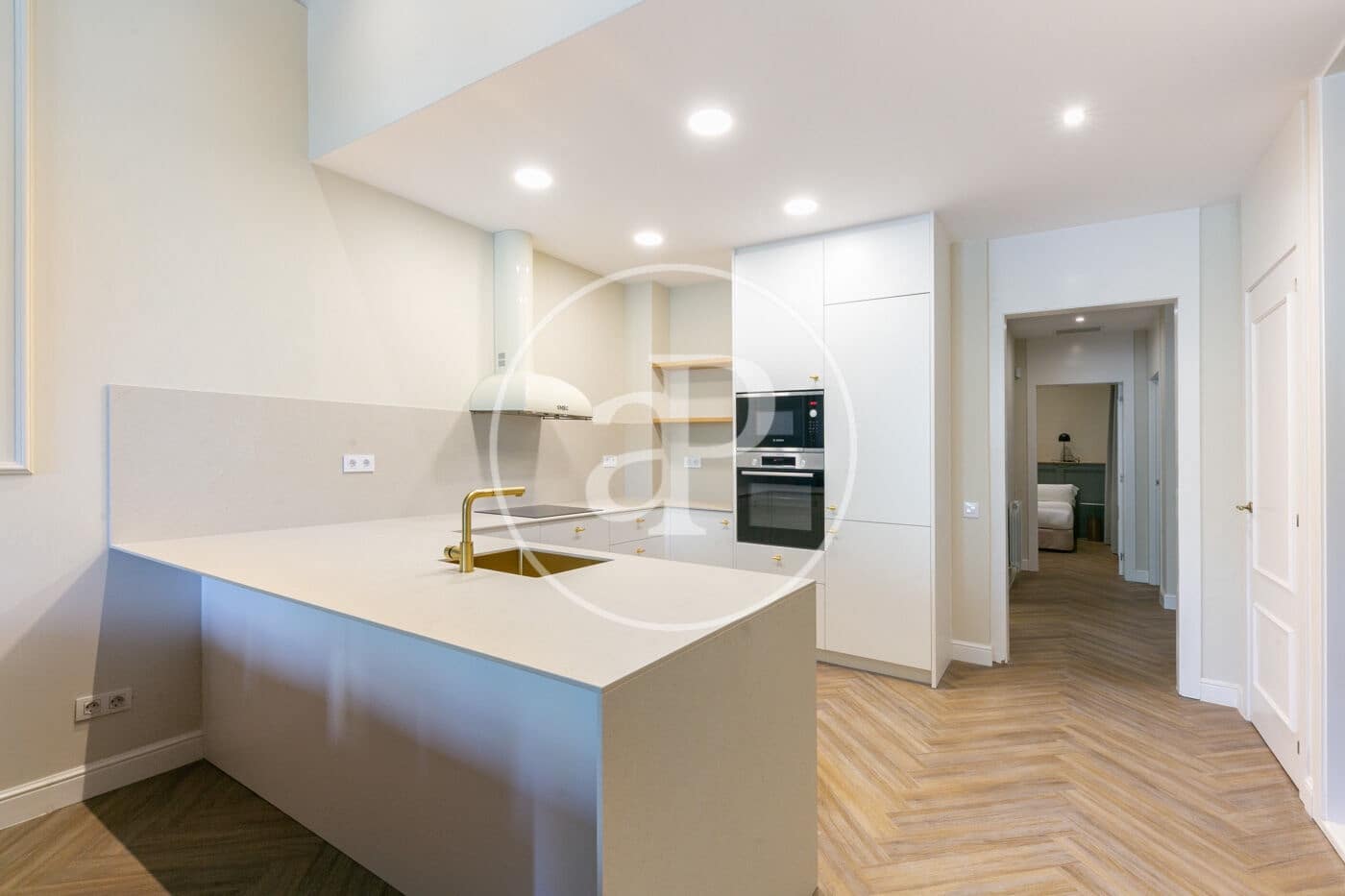3 bedroom Apartment for sale in Barcelona city with pool - € 1,045,000 (Ref: 9165994)