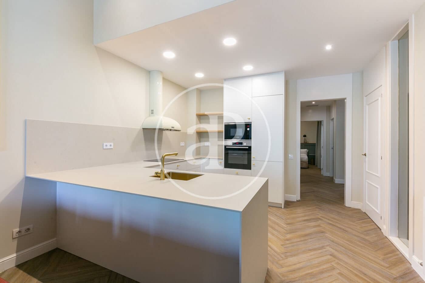 3 bedroom Apartment for sale in Barcelona city with pool - € 1,045,000 (Ref: 9165994)