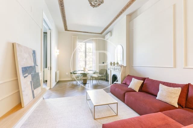 3 bedroom Apartment for sale in La Barceloneta, Barcelona city with pool - € 1,045,000 (Ref: 9165994)