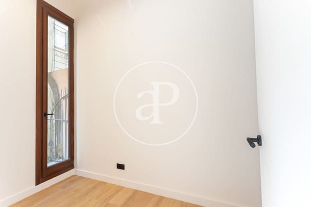 2 soveværelse Lejlighed til salg i Sant Pere, Santa Caterina i La Ribera, Barcelona by - € 570.000 (Ref: 9171755)