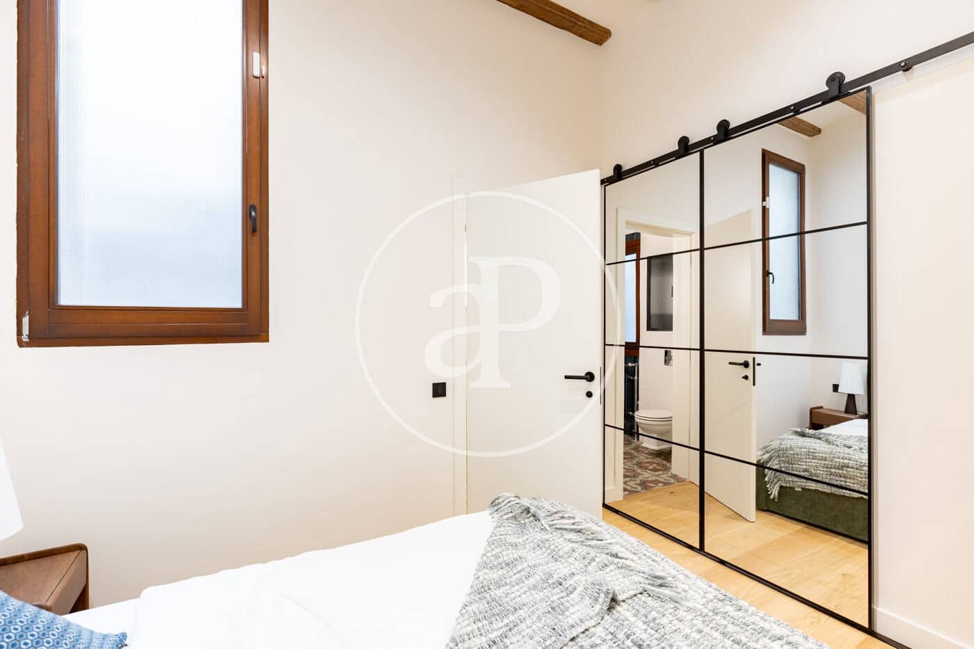 2 bedroom Apartment for sale in Barcelona city - € 570,000 (Ref: 9171755)