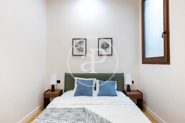 2 soverom Leilighet til salgs i Sant Pere, Santa Caterina i La Ribera, Barcelona by - € 570 000 (Ref: 9171755)