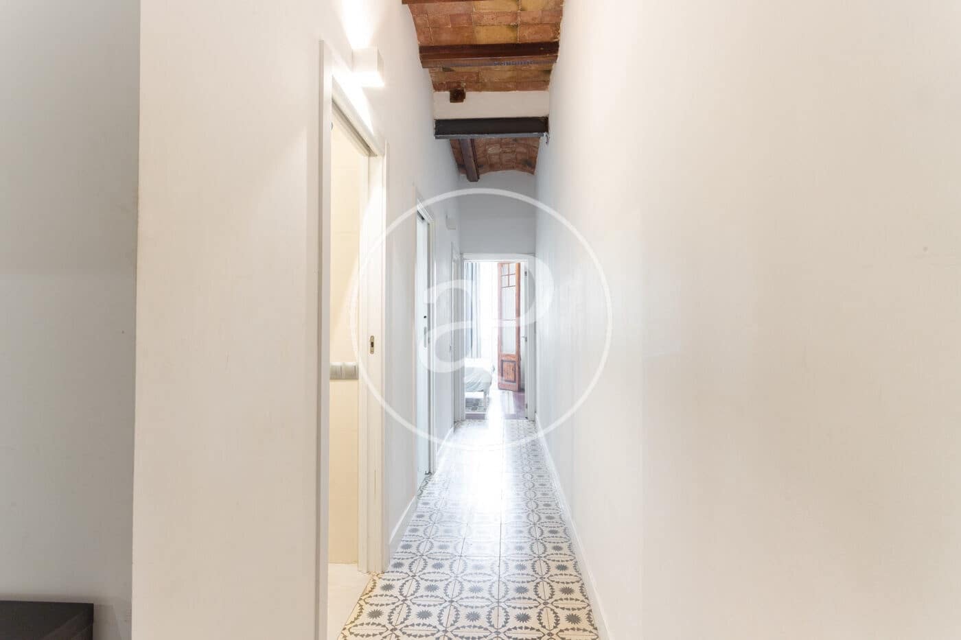 Appartement de 3 chambres à louer à Barcelone ville - 2 300 € (Ref: 9176612)