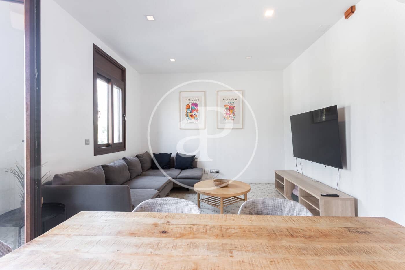 Appartement de 3 chambres à louer à Barcelone ville - 2 300 € (Ref: 9176612)