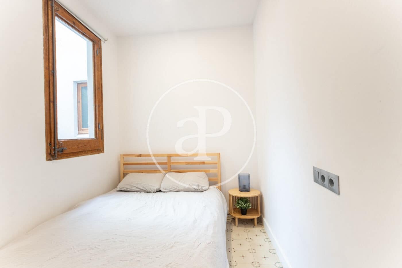 Appartement de 3 chambres à louer à Barcelone ville - 2 300 € (Ref: 9176612)