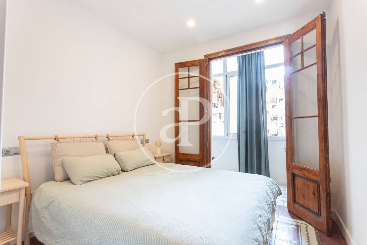 Appartement de 3 chambres à louer à Barcelone ville - 2 300 € (Ref: 9176612)