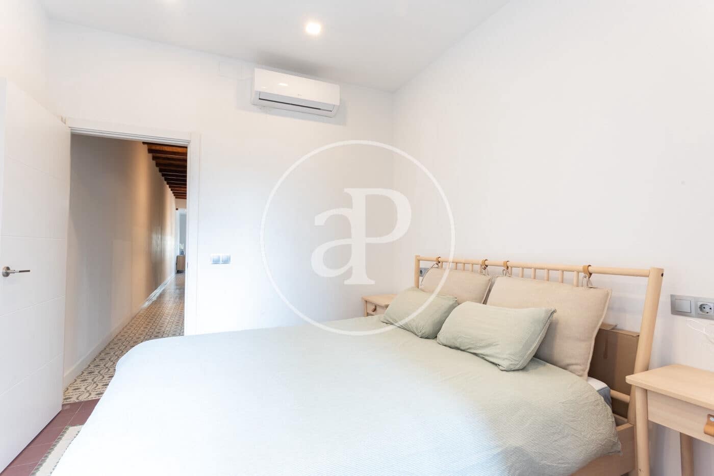 Appartement de 3 chambres à louer à Barcelone ville - 2 300 € (Ref: 9176612)