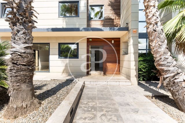 4 sypialnia Willa na sprzedaż w Valldoreix, Sant Cugat del Vallès z basenem - 1 950 000 € (Ref: 9181244)