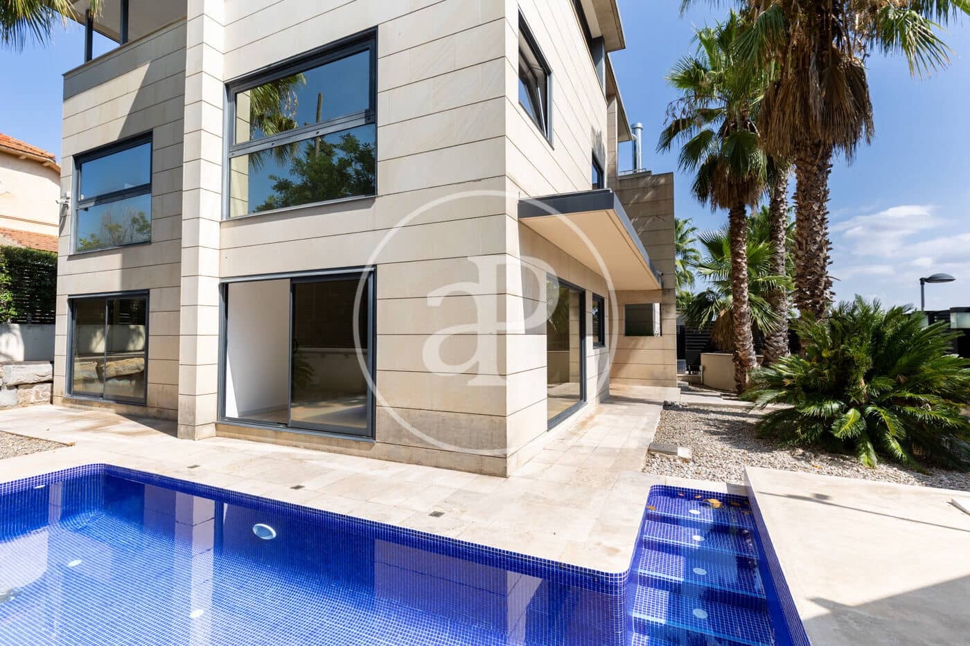 4 soveværelse Villa til salg i Valldoreix med swimmingpool - € 1.950.000 (Ref: 9181244)