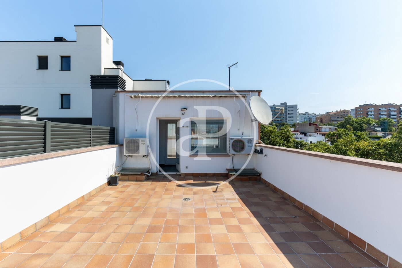 5 soverom Villa til salgs i Cerdanyola del Valles - € 550 000 (Ref: 9183875)