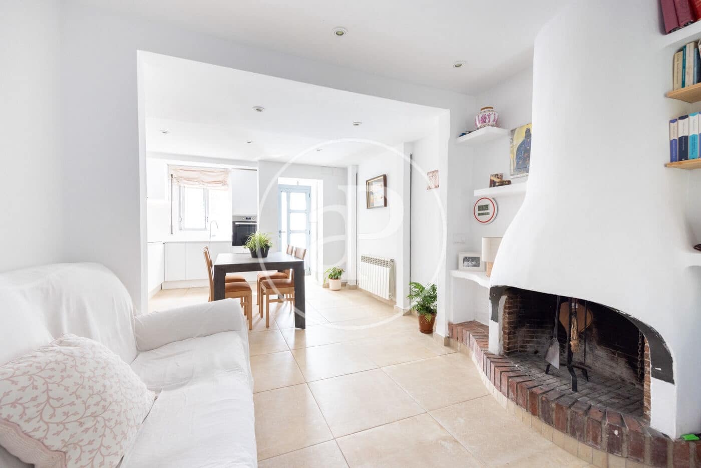 2 bedroom Villa for sale in Teia - € 360,000 (Ref: 9185677)