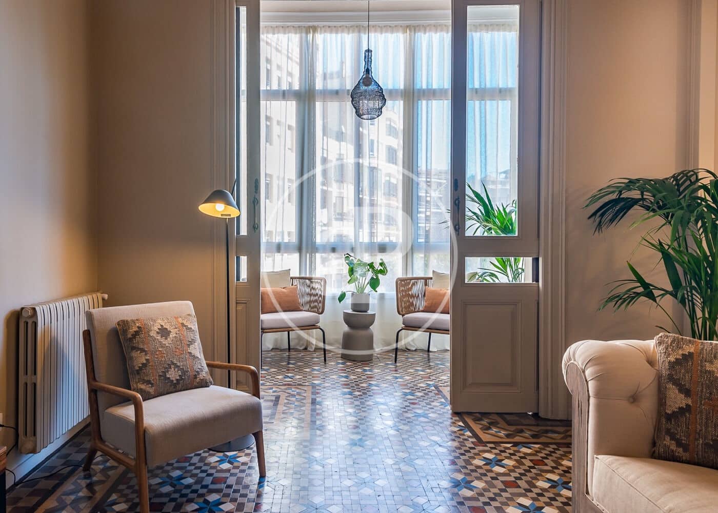 3 soveværelse Lejlighed til leje i Barcelona by - € 7.600 (Ref: 9187173)