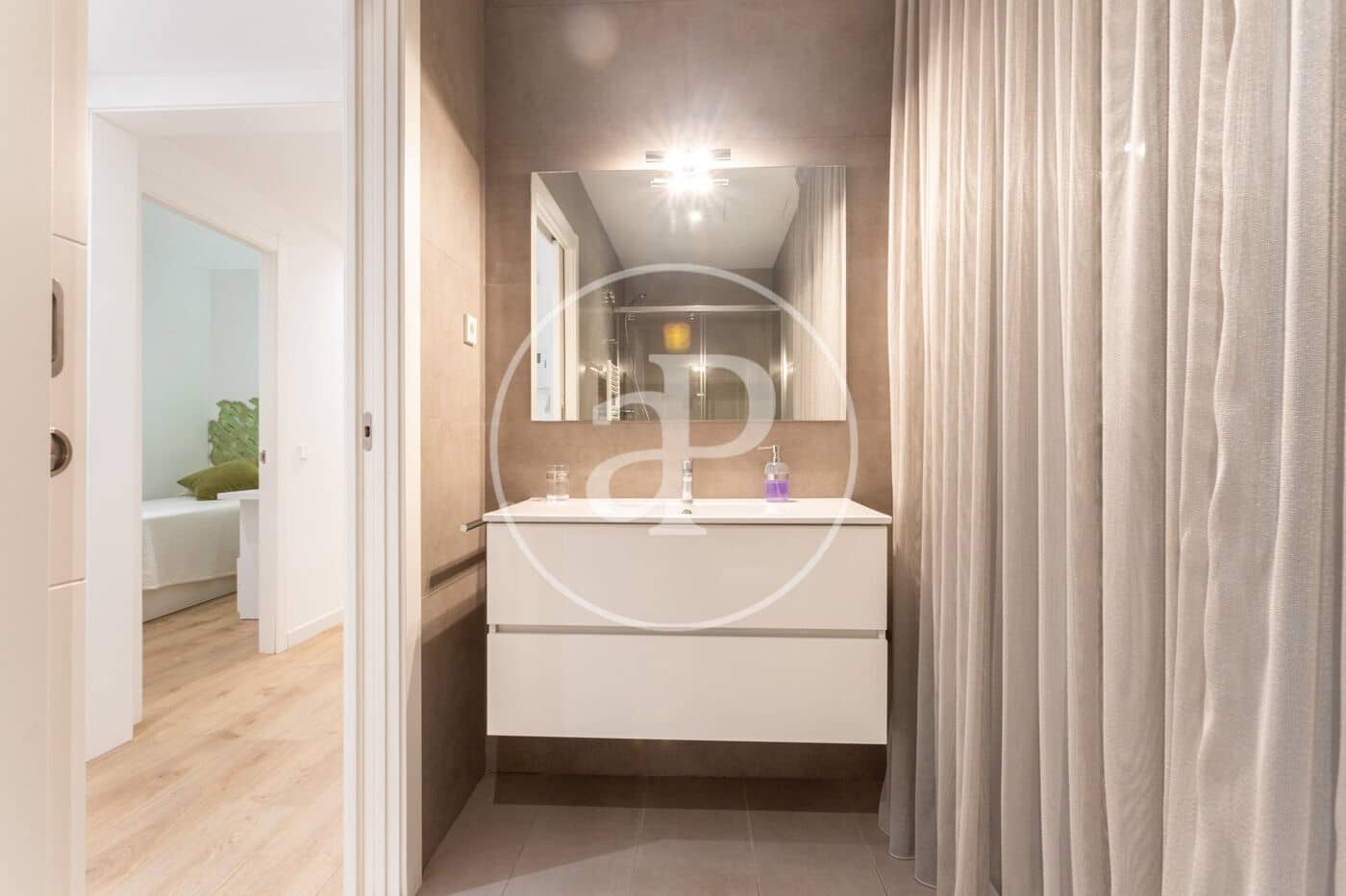 3 bedroom Apartment for rent in Barcelona city - € 2,900 (Ref: 9187174)