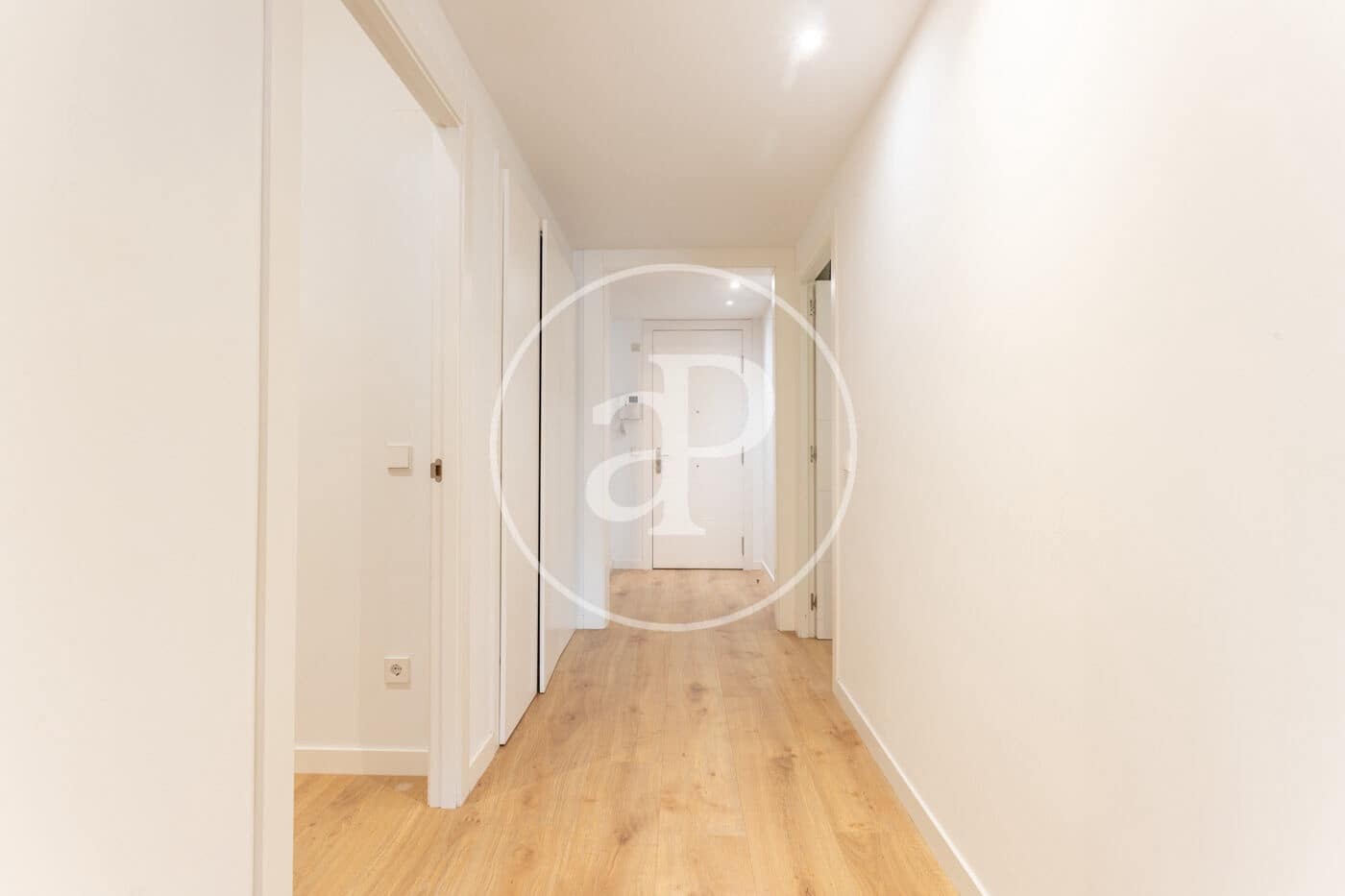 3 bedroom Apartment for rent in Barcelona city - € 2,900 (Ref: 9187174)