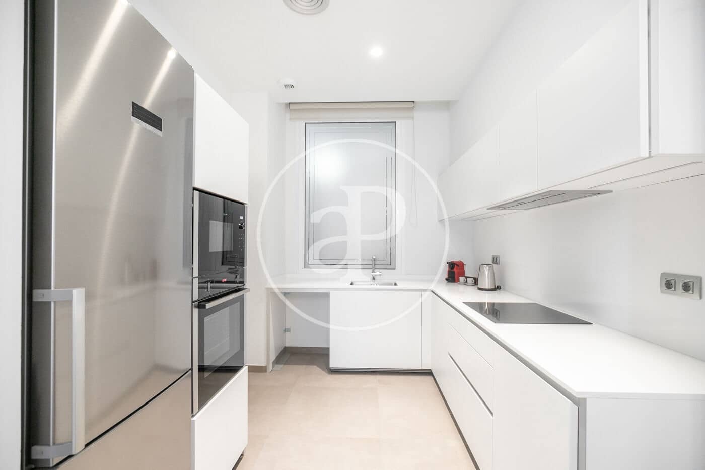 2 soveværelse Lejlighed til leje i Barcelona by - € 2.600 (Ref: 9191305)