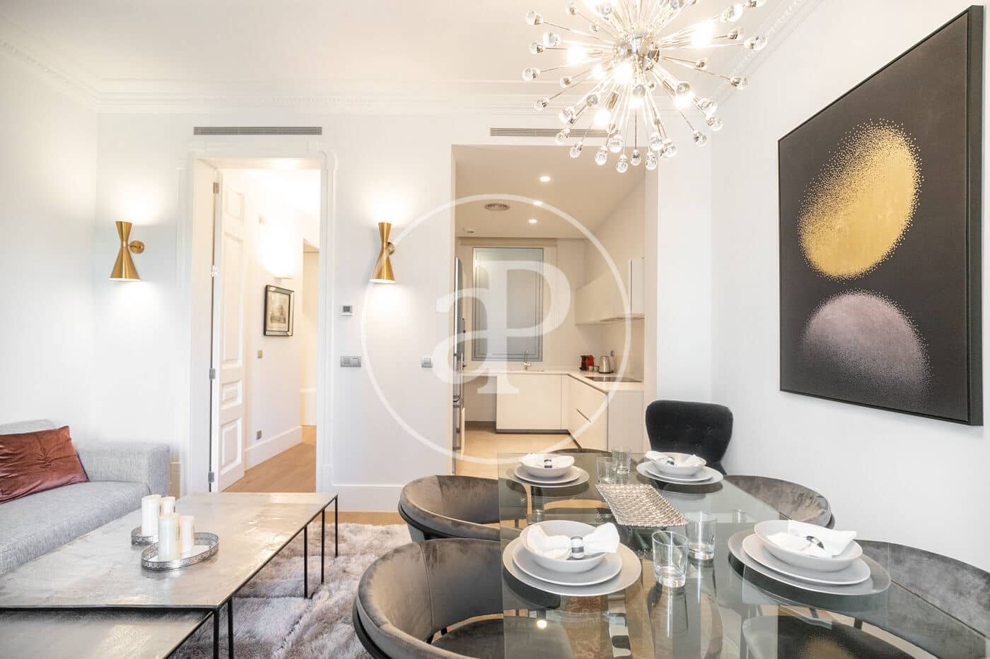 2 soveværelse Lejlighed til leje i Barcelona by - € 2.600 (Ref: 9191305)