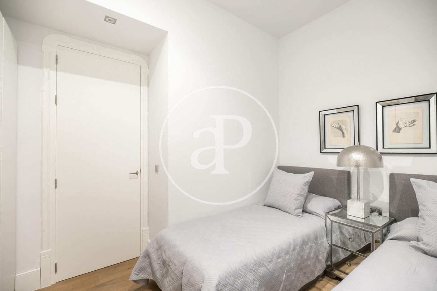2 soveværelse Lejlighed til leje i Barcelona by - € 2.600 (Ref: 9191305)