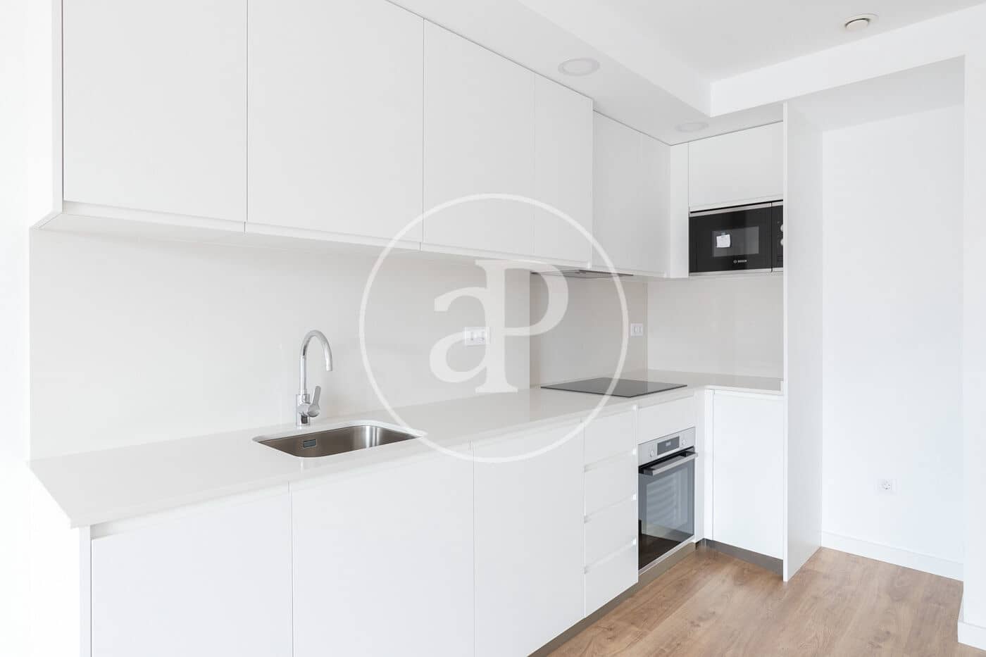 Lejlighed til salg i L'Hospitalet de Llobregat - € 387.000 (Ref: 9191309)