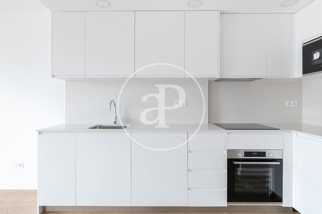 Lejlighed til salg i L'Hospitalet de Llobregat - € 387.000 (Ref: 9191309)