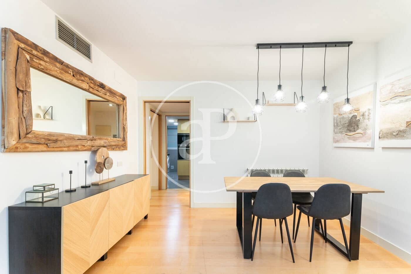 2 bedroom Apartment for rent in Barcelona city - € 2,700 (Ref: 9192562)