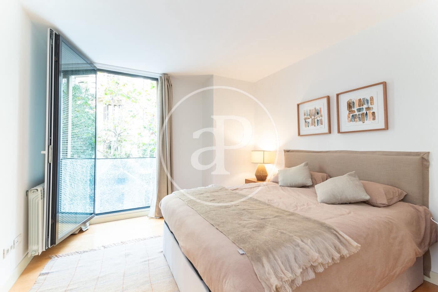2 bedroom Apartment for rent in Barcelona city - € 2,700 (Ref: 9192562)