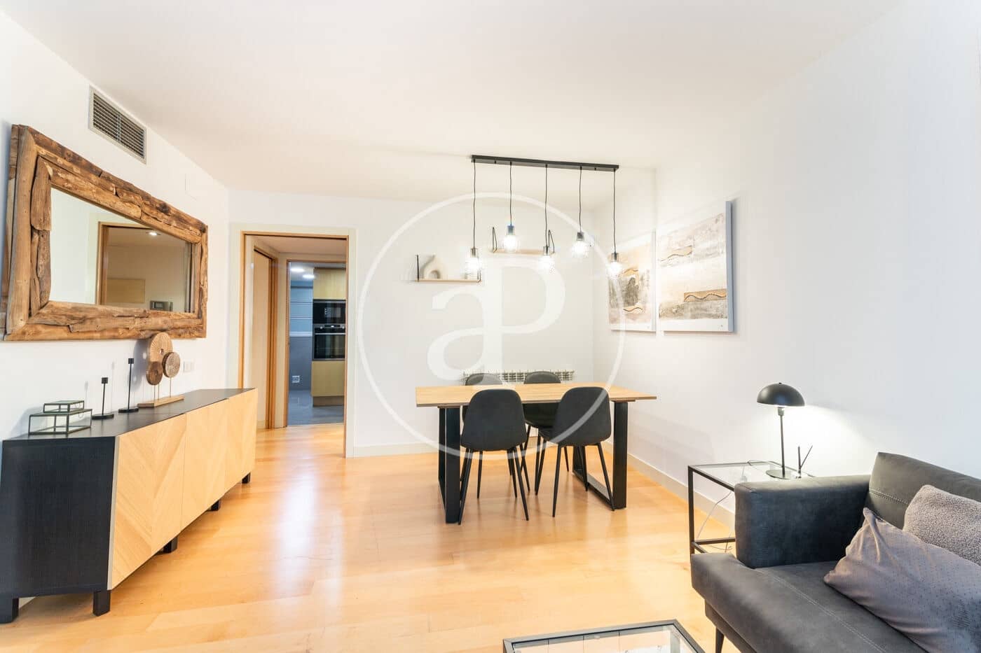 2 bedroom Apartment for rent in Barcelona city - € 2,700 (Ref: 9192562)