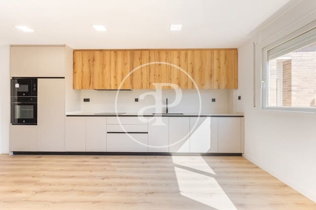 4 sypialnia Willa na sprzedaż w Sant Quirze del Vallès z basenem - 825 000 € (Ref: 9192563)