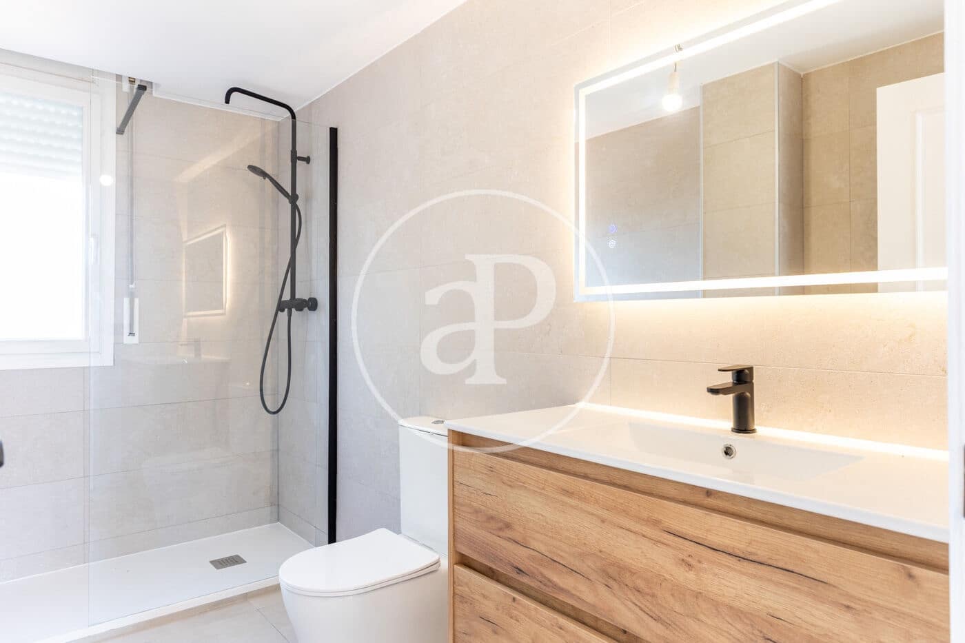 4 sypialnia Willa na sprzedaż w Sant Quirze del Valles z basenem - 825 000 € (Ref: 9192563)