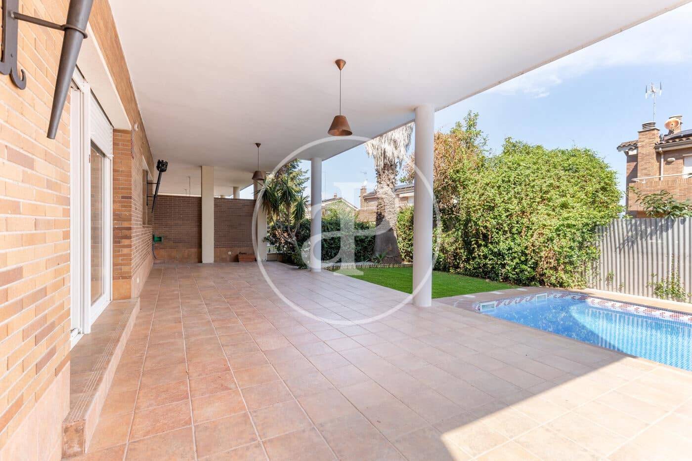 4 sypialnia Willa na sprzedaż w Sant Quirze del Valles z basenem - 825 000 € (Ref: 9192563)