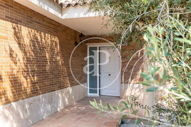 4 sypialnia Willa na sprzedaż w Sant Quirze del Vallès z basenem - 825 000 € (Ref: 9192563)