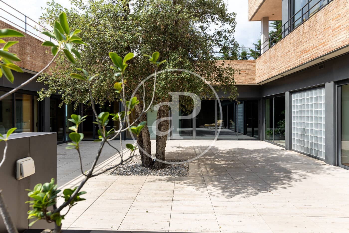 3 soveværelse Villa til salg i La Floresta med swimmingpool - € 2.450.000 (Ref: 9192564)