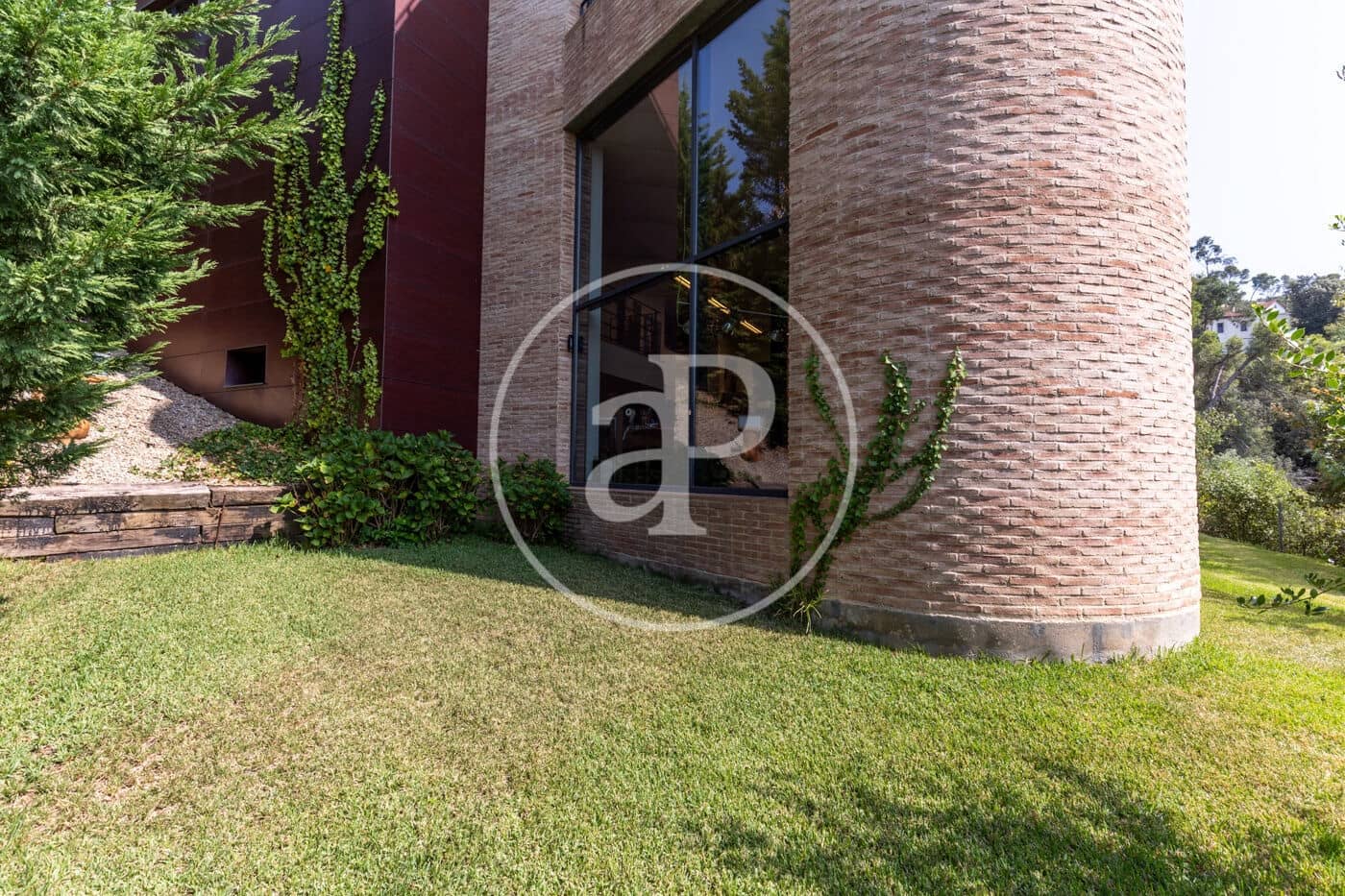 3 soveværelse Villa til salg i La Floresta med swimmingpool - € 2.450.000 (Ref: 9192564)