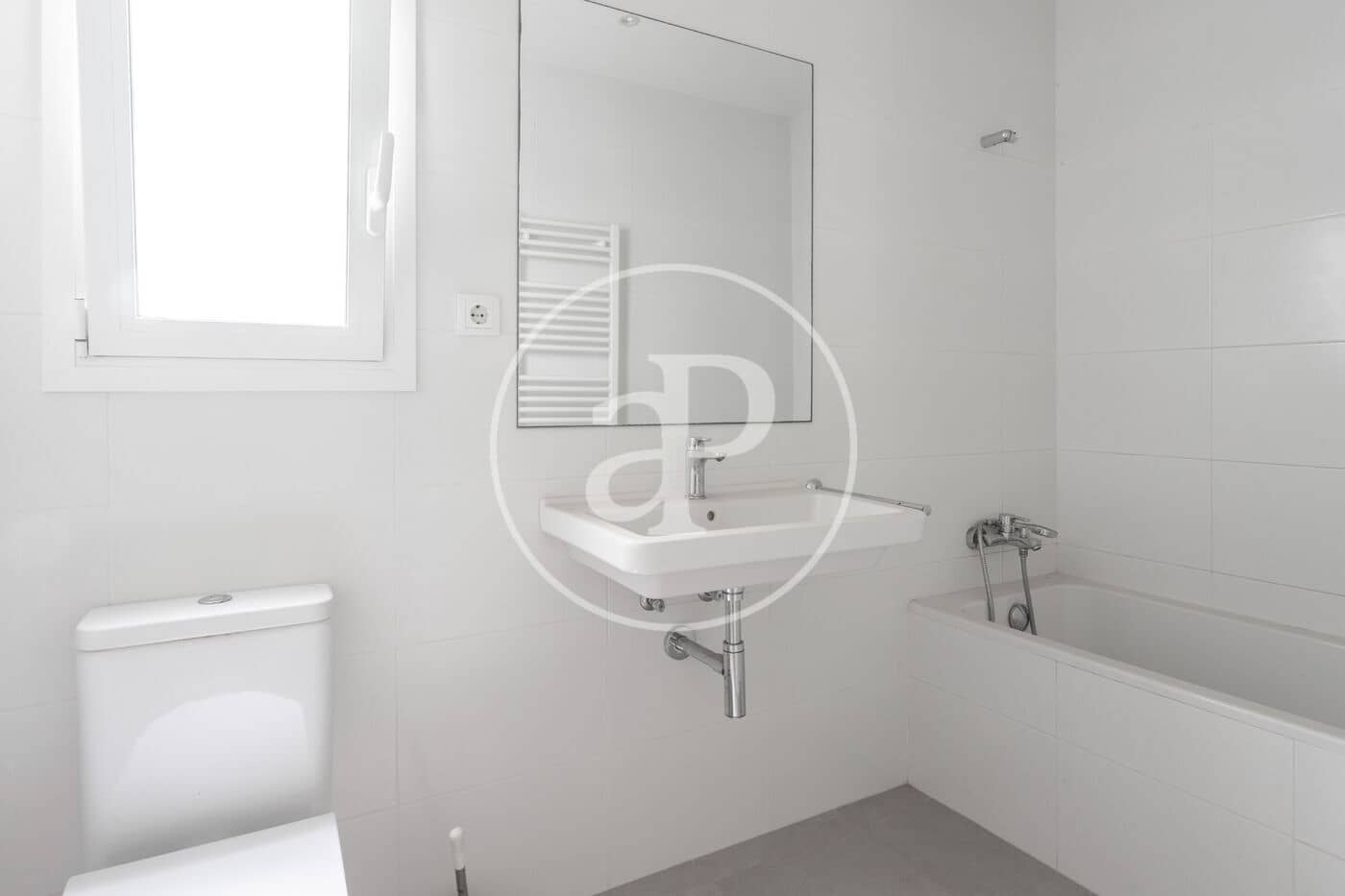 4 soveværelse Lejlighed til leje i Barcelona by - € 3.500 (Ref: 9192565)