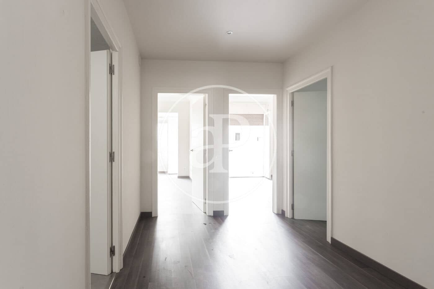 4 soveværelse Lejlighed til leje i Barcelona by - € 3.500 (Ref: 9192565)