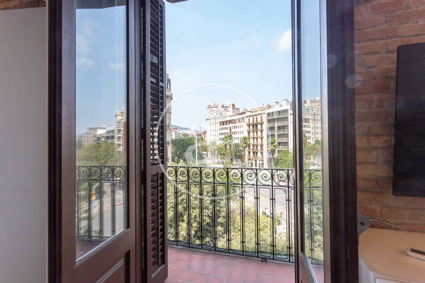 3 soveværelse Lejlighed til leje i Barcelona by - € 2.200 (Ref: 9192566)