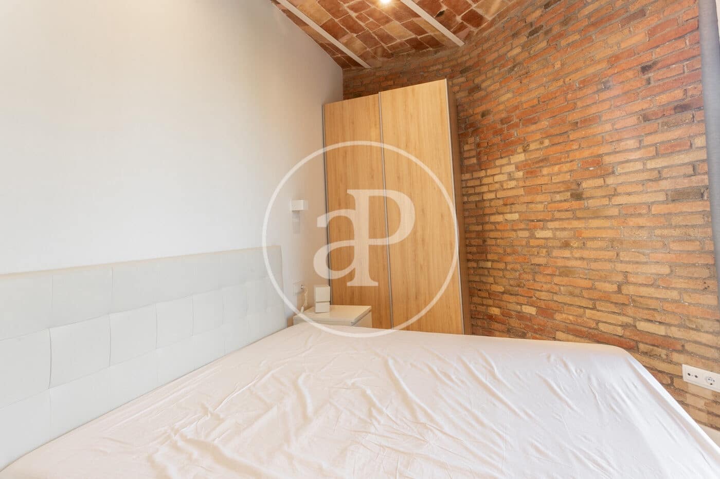 3 soveværelse Lejlighed til leje i Barcelona by - € 2.200 (Ref: 9192566)